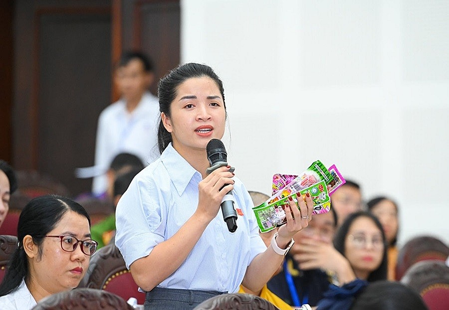 Nghệ An: Xử lý việc bán hàng rong là trách nhiệm của chính quyền địa phương Nghệ An: Xử lý việc bán hàng rong là trách nhiệm của chính quyền địa phương