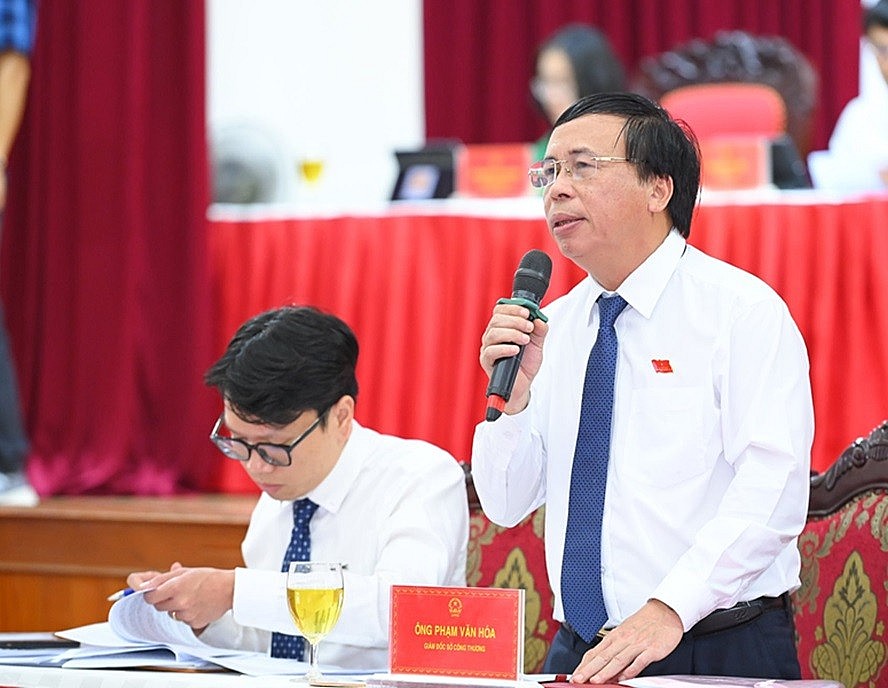 Nghệ An: Xử lý việc bán hàng rong là trách nhiệm của chính quyền địa phương Nghệ An: Xử lý việc bán hàng rong là trách nhiệm của chính quyền địa phương