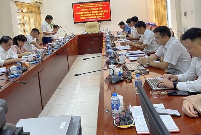 Nâng cao vai trò tiên phong, duy trì hiệu quả sản xuất kinh doanh Nâng cao vai trò tiên phong, duy trì hiệu quả sản xuất kinh doanh