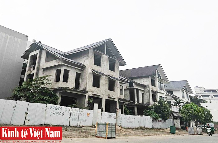 Hàng loạt vi phạm xây dựng tại Khu nhà ở Minh Tâm, Long Biên: Ai chịu trách nhiệm? Hàng loạt vi phạm xây dựng tại Khu nhà ở Minh Tâm, Long Biên: Ai chịu trách nhiệm?