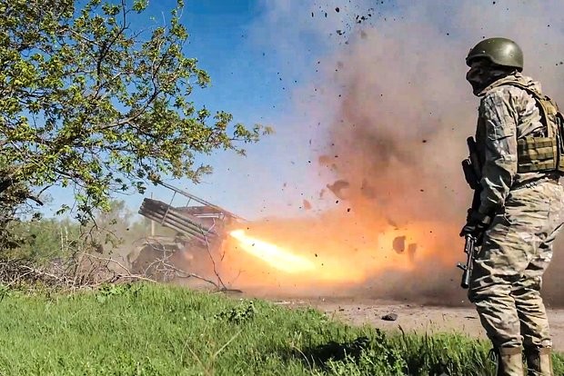 Chiến sự Nga-Ukraine hôm nay ngày 13/7/2024: F-16 sẽ “khó sống