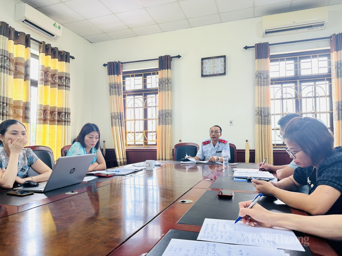 Ninh Giang - Hải Dương: Chính quyền cương quyết cưỡng chế phá dỡ cầu, hàng chục hộ dân bức xúc Ninh Giang - Hải Dương: Chính quyền cương quyết cưỡng chế phá dỡ cầu, hàng chục hộ dân bức xúc