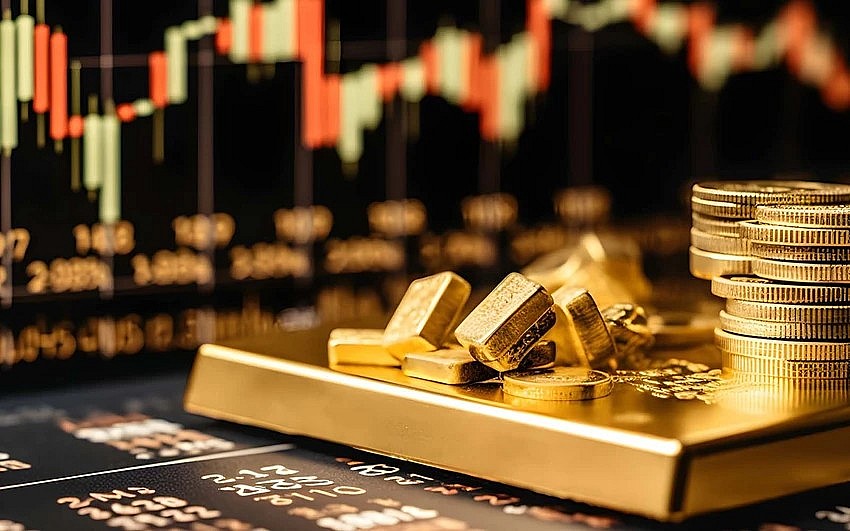 Khi không có hoạt động mua mạnh vàng của Trung Quốc nhưng giá vàng thế giới vẫn tiếp tục lập đỉnh, vậy những “thế lực” mới ảnh hưởng đến giá vàng là gì? Khi không có hoạt động mua mạnh vàng của Trung Quốc nhưng giá vàng thế giới vẫn tiếp tục lập đỉnh, vậy những “thế lực” mới ảnh hưởng đến giá vàng là gì?