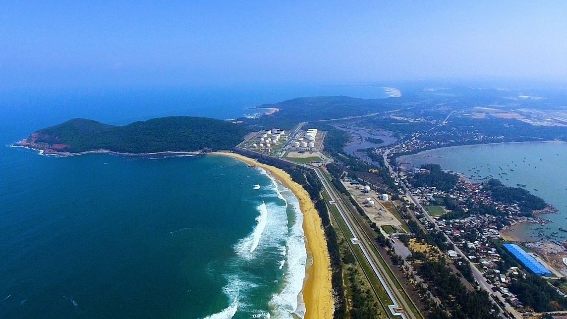 Vùng biển Dung Quất ngày nay Vùng biển Dung Quất ngày nay