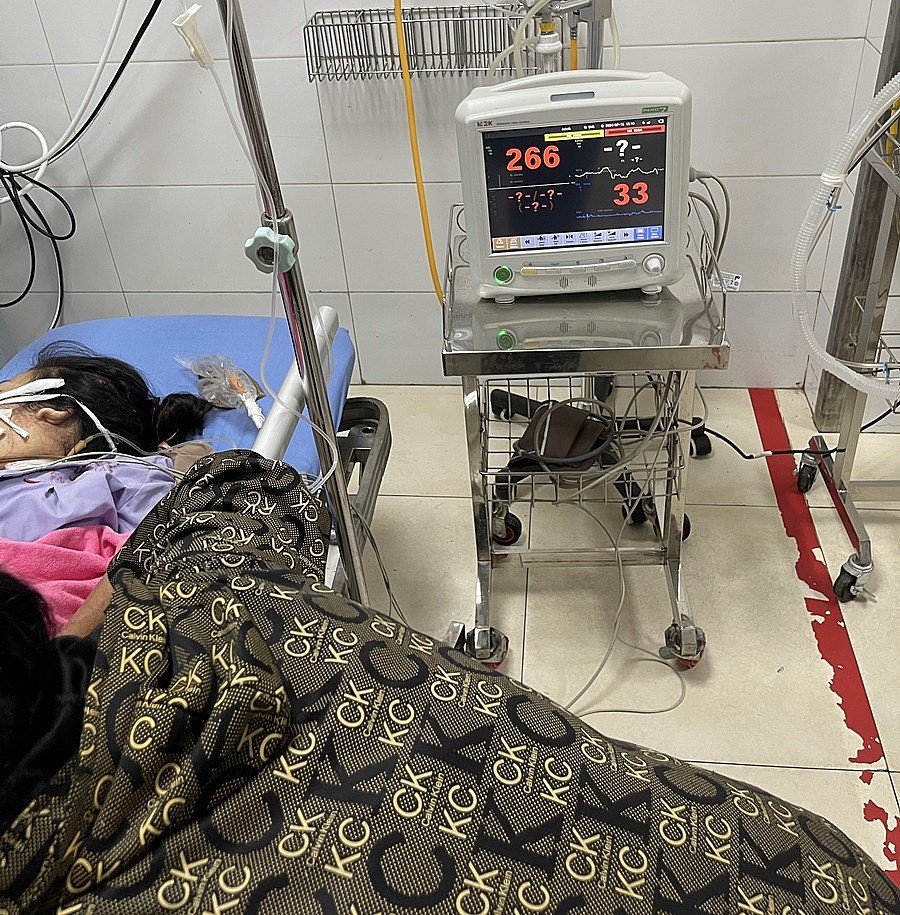 Vụ 2 mẹ con sản phụ ở Thanh Hóa tử vong, trách nhiệm thuộc về ai? Vụ 2 mẹ con sản phụ ở Thanh Hóa tử vong, trách nhiệm thuộc về ai?