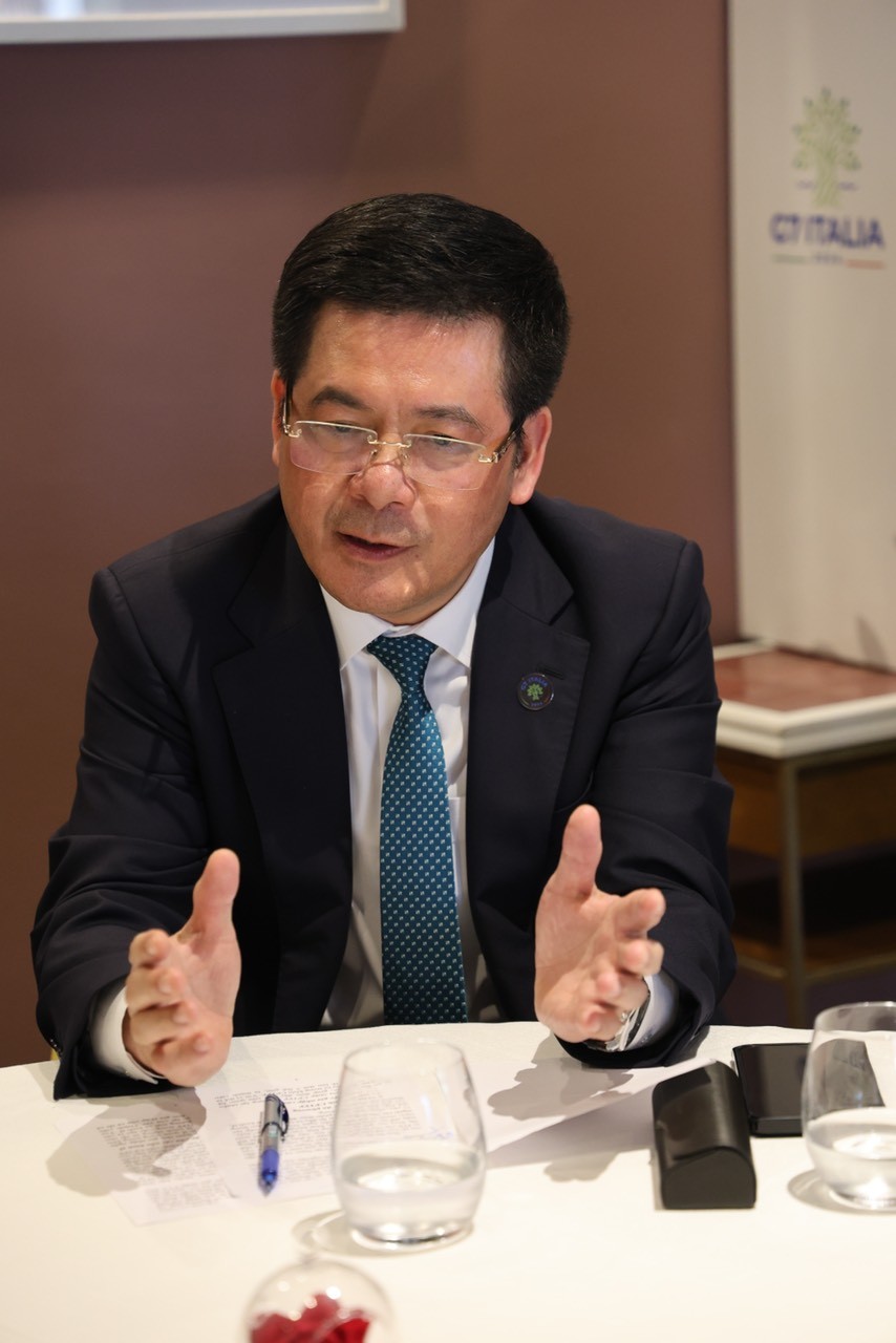 Bộ trưởng Nguyễn Hồng Diên tiếp xúc song phương với Bộ trưởng Thương mại New Zealnad