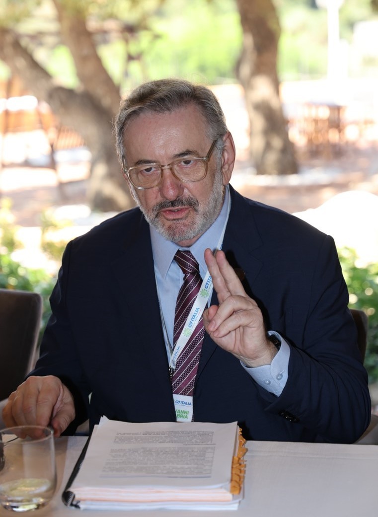 Bộ trưởng Nguyễn Hồng Diên gặp Thứ trưởng Bộ Phát triển, Công nghiệp, Thương mại và Dịch vụ Brazil