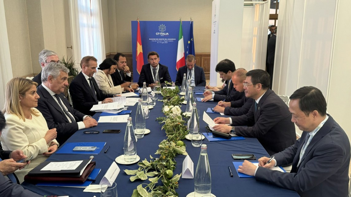 Bộ trưởng Nguyễn Hồng Diên gặp gỡ Phó Thủ tướng, kiêm Bộ trưởng Bộ Ngoại giao và Hợp tác quốc tế Italia