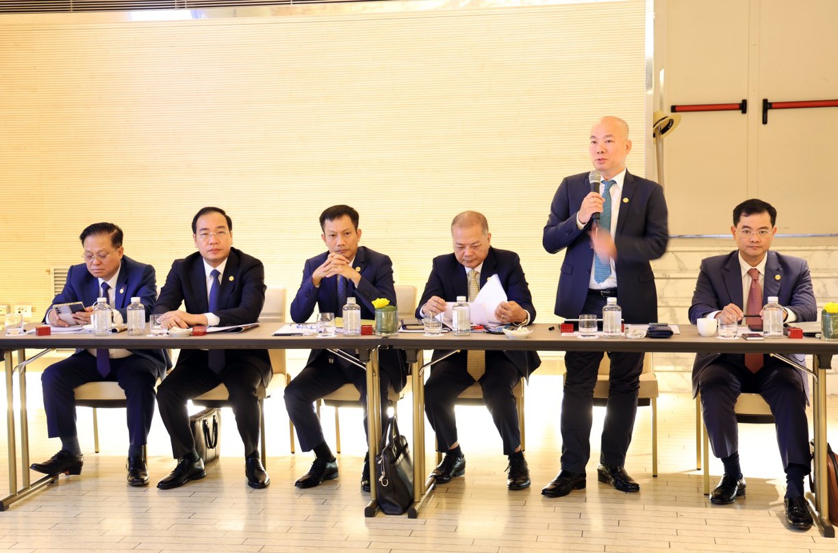 Bộ trưởng Nguyễn Hồng Diên chủ trì Hội nghị Tham tán Thương mại khu vực châu Âu Bộ trưởng Nguyễn Hồng Diên chủ trì Hội nghị Tham tán Thương mại khu vực châu Âu