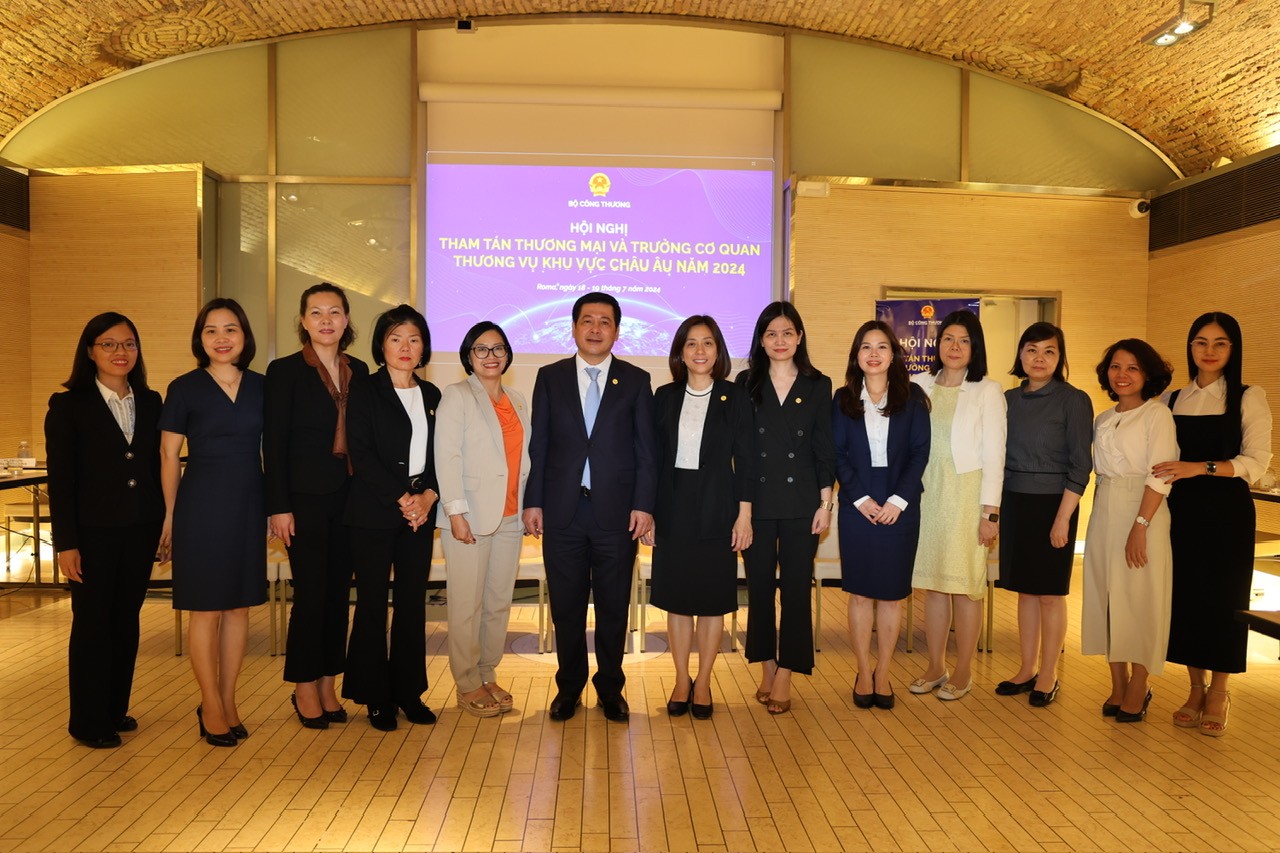 Hệ thống Thương vụ cần phát huy tốt hơn vai trò tiền tuyến, thúc đẩy tăng trưởng xuất khẩu Hệ thống Thương vụ cần phát huy tốt hơn vai trò tiền tuyến, thúc đẩy tăng trưởng xuất khẩu