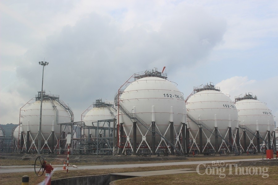 Điểm mặt 6 ‘ông lớn’ đóng góp hơn 14.623 tỷ đồng cho ngân sách tỉnh Thanh Hóa Điểm mặt 6 ‘ông lớn’ đóng góp hơn 14.623 tỷ đồng cho ngân sách tỉnh Thanh Hóa