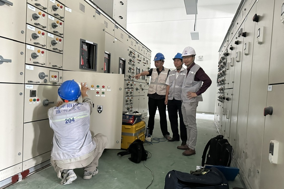 Vượt tiến độ thí nghiệm đưa vào vận hành Hệ thống điện Dự án lò đáy quay Formosa Hà Tĩnh Vượt tiến độ thí nghiệm đưa vào vận hành Hệ thống điện Dự án lò đáy quay Formosa Hà Tĩnh