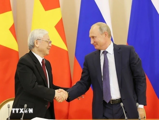 'Tổng Bí thư Nguyễn Phú Trọng có cống hiến to lớn vì hạnh phúc của nhân dân' 'Tổng Bí thư Nguyễn Phú Trọng có cống hiến to lớn vì hạnh phúc của nhân dân'