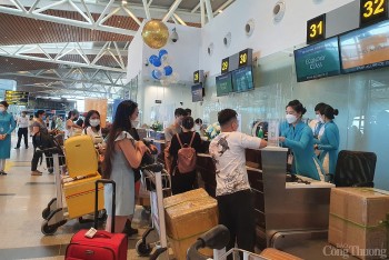 Đà Nẵng: Hành khách tung tin 'có lựu đạn trong vali', chuyến bay sắp cất cánh phải tạm dừng