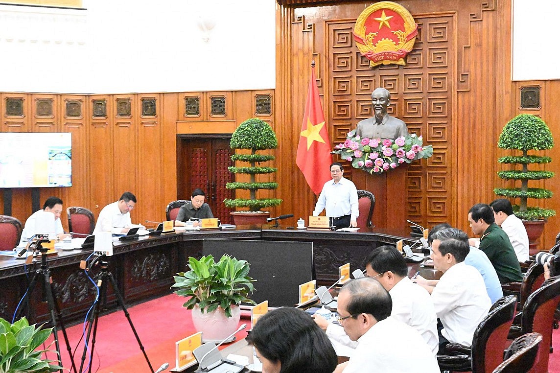 Thủ tướng: Phấn đấu hoàn thành công trình đường dây 500 kV mạch 3 vào dịp Quốc khánh 2/9