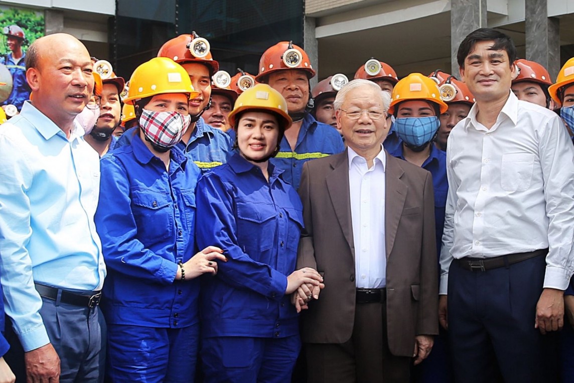 Lời dặn của Tổng Bí thư trở thành “Hiệu triệu”để toàn thể Công ty CP Than Vàng Danh ra sức thi đua Lời dặn của Tổng Bí thư trở thành “Hiệu triệu”để toàn thể Công ty CP Than Vàng Danh ra sức thi đua