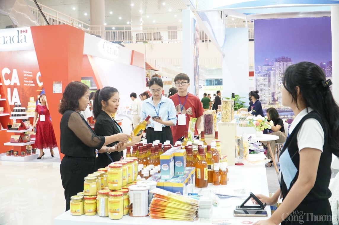 Nhiều đại biểu HĐND Đà Nẵng cho rằng kinh phí hỗ trợ xúc tiến thương mại cho doanh nghiệp của TP. Đà Nẵng còn thấp Nhiều đại biểu HĐND Đà Nẵng cho rằng kinh phí hỗ trợ xúc tiến thương mại cho doanh nghiệp của TP. Đà Nẵng còn thấp