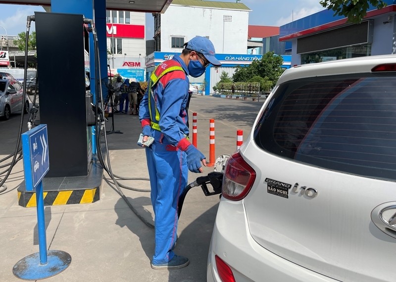 Giá xăng dầu hôm nay 17/9/2024: Giá dầu thế giới đồng loạt tăng