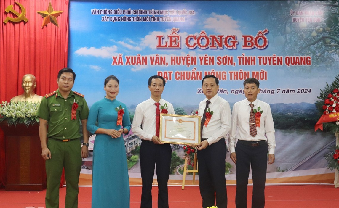 Thêm xã đạt chuẩn nông thôn mới tại tỉnh Tuyên Quang Thêm xã đạt chuẩn nông thôn mới tại tỉnh Tuyên Quang