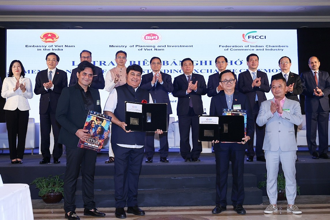 Khuyến khích doanh nghiệp Ấn Độ đầu tư vào năng lượng tái tạo, hydrogen, công nghệ sinh học Khuyến khích doanh nghiệp Ấn Độ đầu tư vào năng lượng tái tạo, hydrogen, công nghệ sinh học