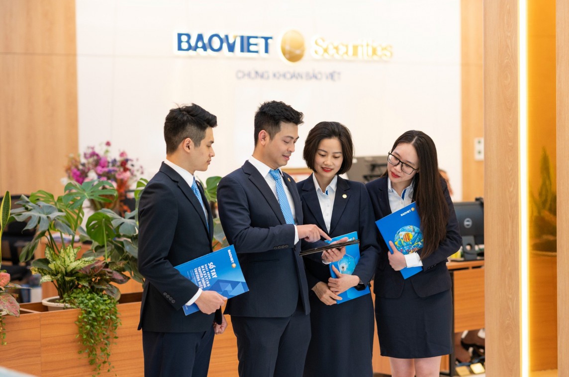 Tập đoàn Bảo Việt (BVH): Lợi nhuận sau thuế hợp nhất 6 tháng đầu năm tăng trưởng 9,3% Tập đoàn Bảo Việt (BVH): Lợi nhuận sau thuế hợp nhất 6 tháng đầu năm tăng trưởng 9,3%