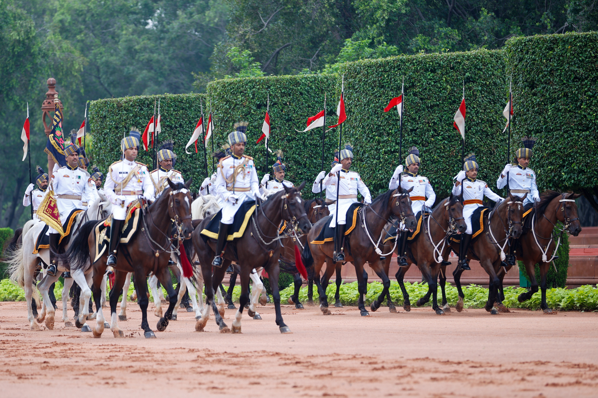 Chùm ảnh: Lễ đón chính thức Thủ tướng Phạm Minh Chính thăm cấp Nhà nước tới Ấn Độ- Ảnh 4. Chùm ảnh: Lễ đón chính thức Thủ tướng Phạm Minh Chính thăm cấp Nhà nước tới Ấn Độ- Ảnh 4.