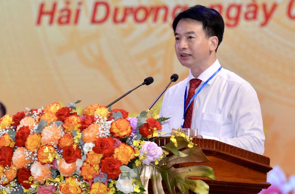 Ông Nguyễn Đức Tuấn tiếp tục tái cử chức danh Chủ tịch Ủy ban MTTQ Việt Nam tỉnh khoá XVII, nhiệm kỳ 2024-2029 Ông Nguyễn Đức Tuấn tiếp tục tái cử chức danh Chủ tịch Ủy ban MTTQ Việt Nam tỉnh khoá XVII, nhiệm kỳ 2024-2029