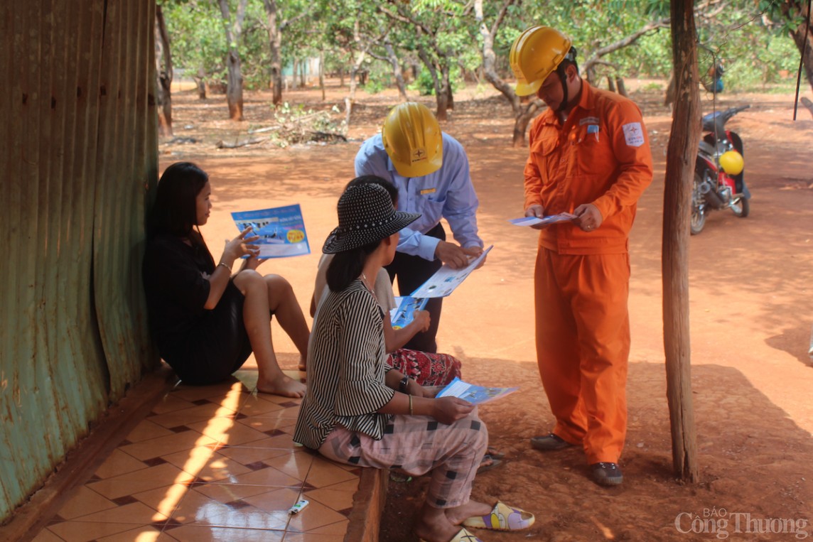 Ý thức sử dụng điện thiết kiệm của người dân tại tỉnh Gia Lai ngày càng tắng Ý thức sử dụng điện thiết kiệm của người dân tại tỉnh Gia Lai ngày càng tắng