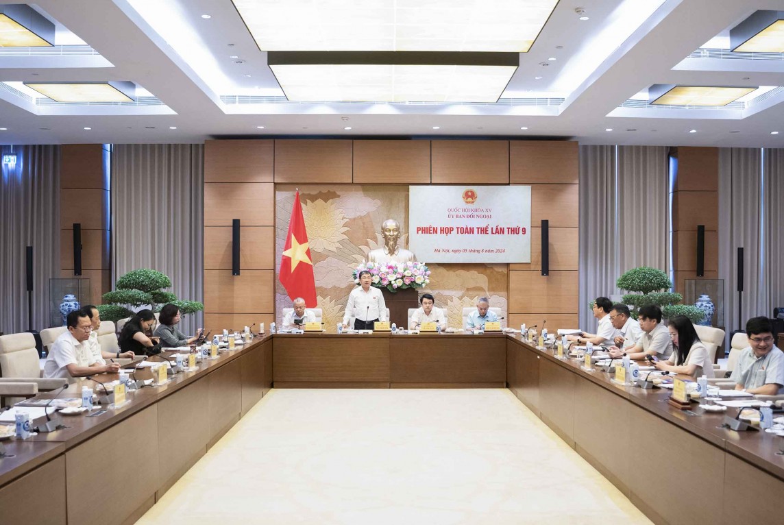 Uỷ ban Đối ngoại tổ chức Phiên họp toàn thể lần thứ 9 Uỷ ban Đối ngoại tổ chức Phiên họp toàn thể lần thứ 9