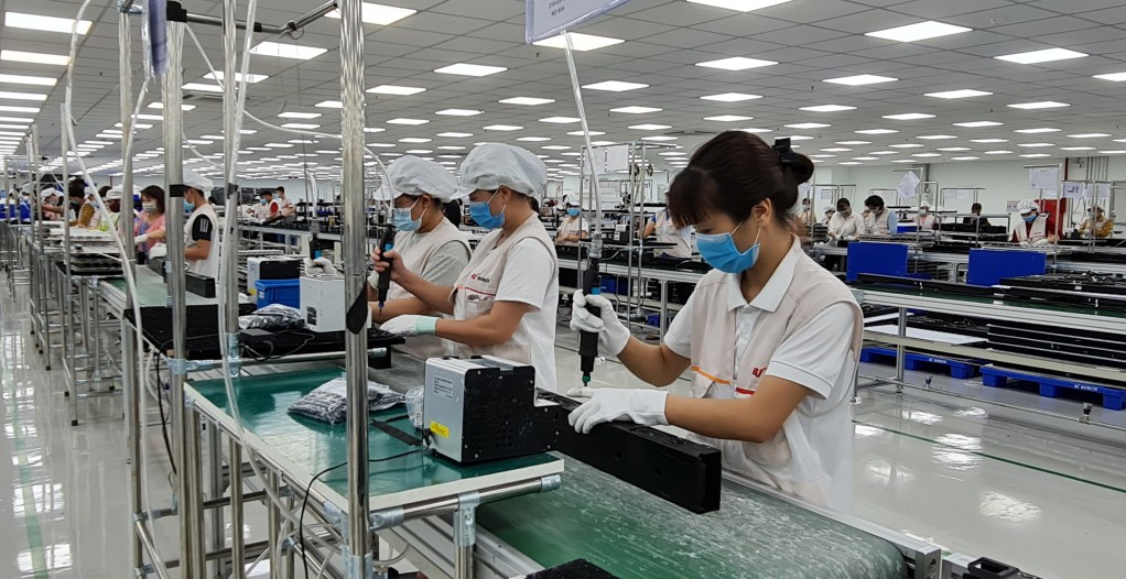 ản xuất linh kiện điện tử tại Công ty Bumjin Electronics Vina (KCN Đông Mai, TX Quảng Yên). Ảnh: Thu Trang ản xuất linh kiện điện tử tại Công ty Bumjin Electronics Vina (KCN Đông Mai, TX Quảng Yên). Ảnh: Thu Trang