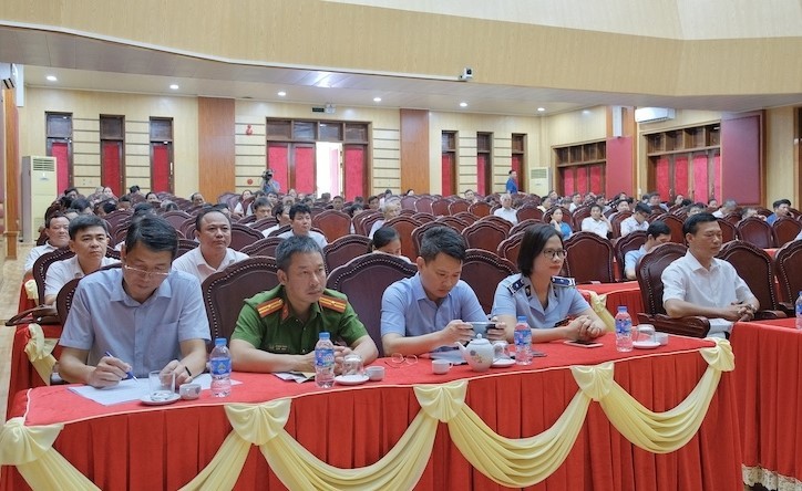 người việt nam ưu tiên dùng hàng việt nam bán hàng đa cấp người việt nam ưu tiên dùng hàng việt nam bán hàng đa cấp