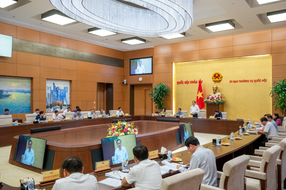 Chủ tịch Quốc hội Trần Thanh Mẫn chủ trì cuộc họp Chủ tịch Quốc hội Trần Thanh Mẫn chủ trì cuộc họp