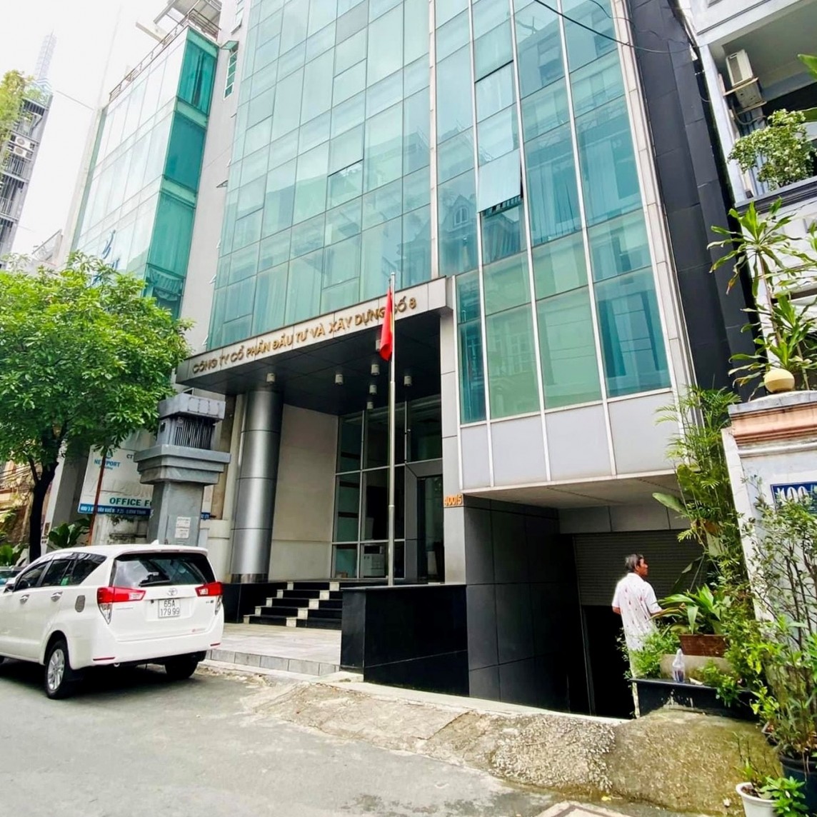 Công ty CP Đầu tư và Xây dựng Số 8 Công ty CP Đầu tư và Xây dựng Số 8