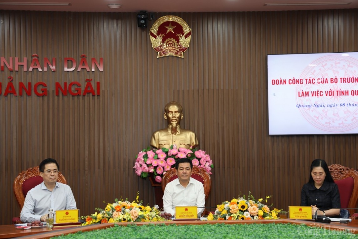 Bộ trưởng Nguyễn Hồng Diên dẫn đầu Đoàn công tác làm việc với tỉnh Quảng Ngãi Bộ trưởng Nguyễn Hồng Diên dẫn đầu Đoàn công tác làm việc với tỉnh Quảng Ngãi