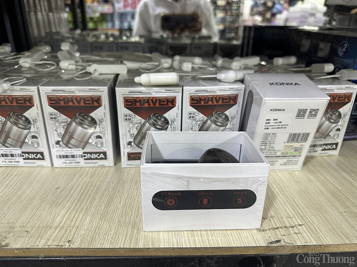 Hệ thống A Mẫn Sài Gòn công khai bán hàng nhái giá siêu rẻ