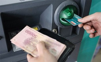 Cả nước có hơn 80% người nhận lương hưu qua tài khoản