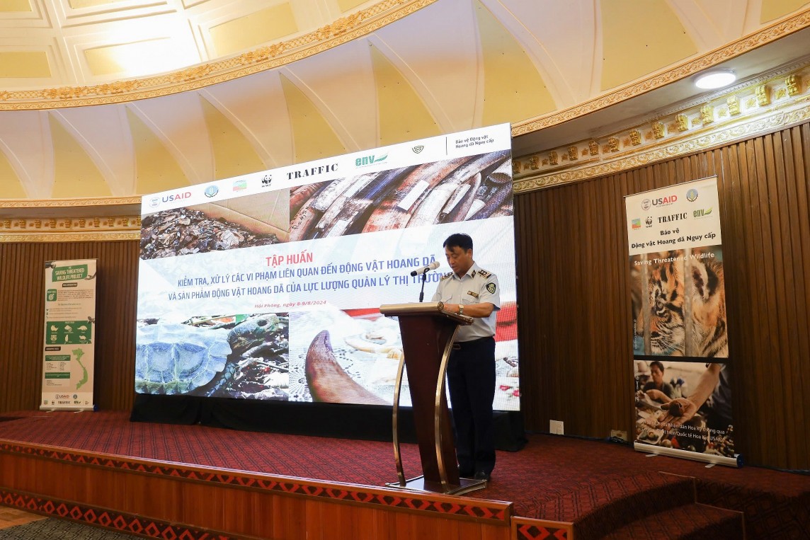 ông Thân Đức Công - Cục trưởng Cục nghiệp vụ quản lý thị trường ông Thân Đức Công - Cục trưởng Cục nghiệp vụ quản lý thị trường