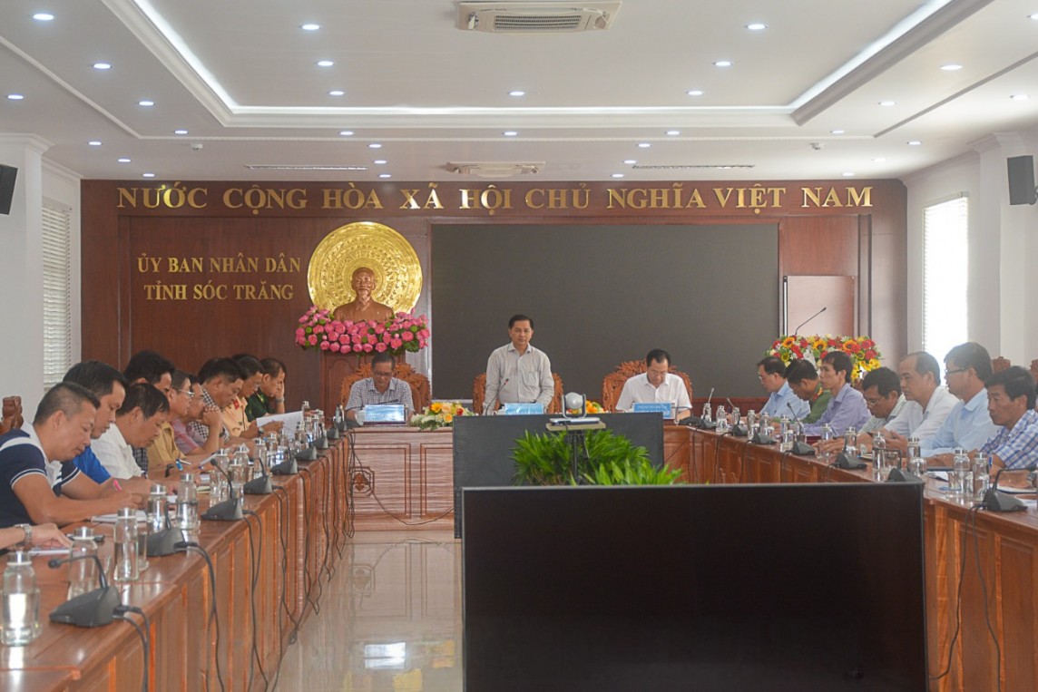 ông Trần Văn Lâu - Chủ tịch UBND tỉnh Sóc Trăng phát biểu chỉ đạo tại cuộc họp (Ảnh STO). ông Trần Văn Lâu - Chủ tịch UBND tỉnh Sóc Trăng phát biểu chỉ đạo tại cuộc họp (Ảnh STO).
