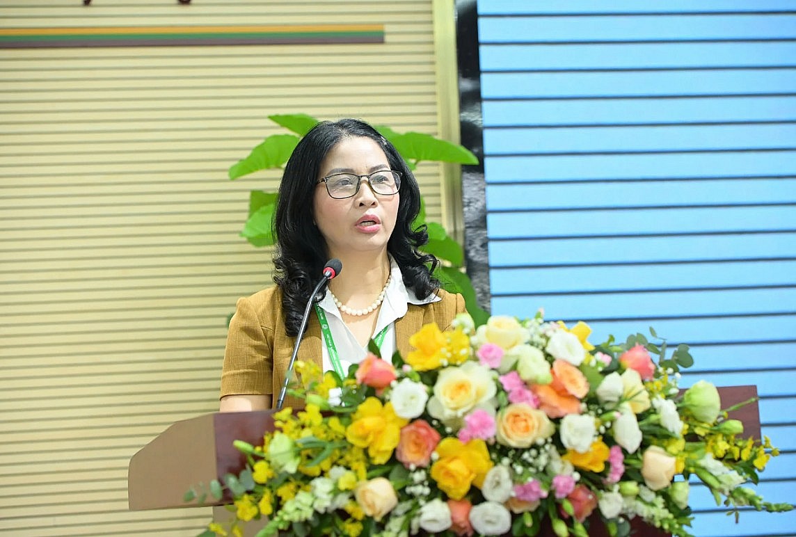 GS.TS Nguyễn Thị Lan, Giám đốc Học viện Nông nghiệp Việt Nam (VNUA) nhìn nhận, diễn đàn đã tạo ra không khí hứng khởi và truyền cảm hứng cho nhiều thế hệ cán bộ, sinh viên, đặc biệt là đối tượng nữ của nhà trường. GS.TS Nguyễn Thị Lan, Giám đốc Học viện Nông nghiệp Việt Nam (VNUA) nhìn nhận, diễn đàn đã tạo ra không khí hứng khởi và truyền cảm hứng cho nhiều thế hệ cán bộ, sinh viên, đặc biệt là đối tượng nữ của nhà trường.