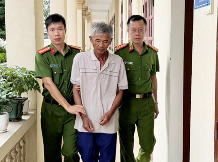 ném lựu đạn chết người ném lựu đạn chết người