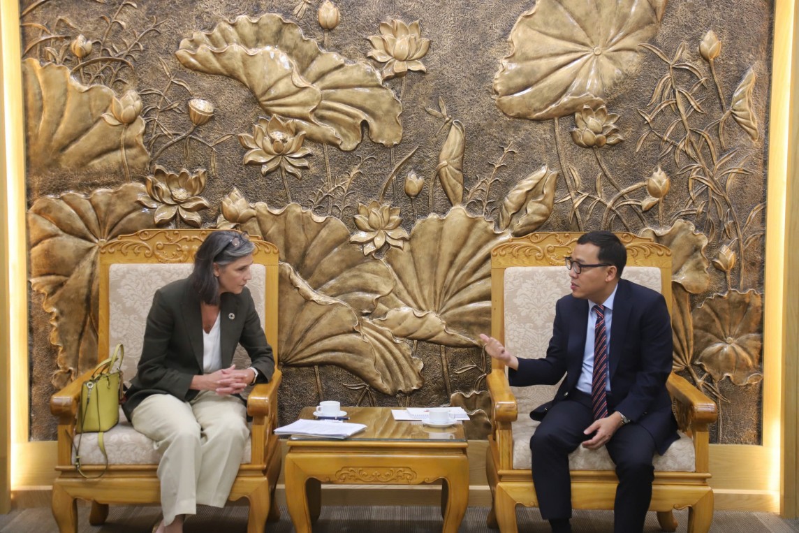 Thứ trưởng Nguyễn Hoàng Long làm việc với UNDP về JEPT Thứ trưởng Nguyễn Hoàng Long làm việc với UNDP về JEPT