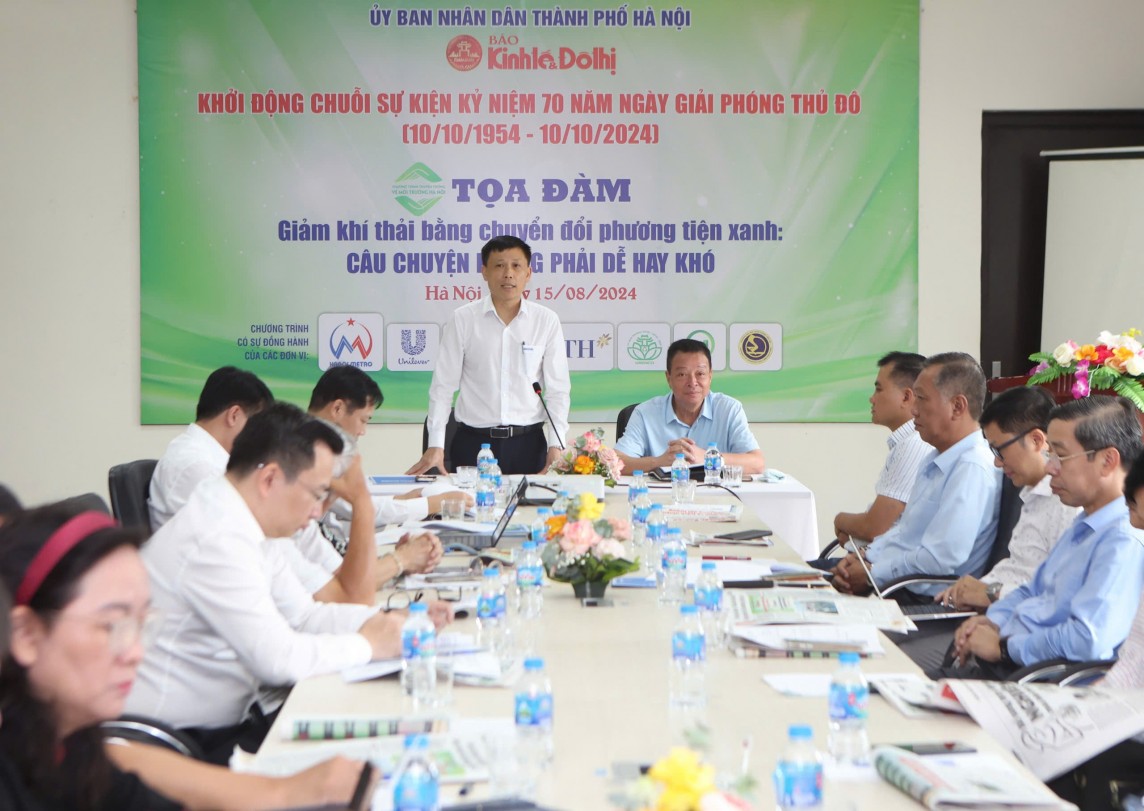 Giảm khí thải bằng chuyển đổi phương tiện xanh: Câu chuyện không phải dễ hay khó Giảm khí thải bằng chuyển đổi phương tiện xanh: Câu chuyện không phải dễ hay khó