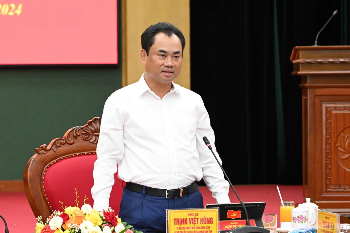 Bộ trưởng Nguyễn Hồng Diên làm việc với tỉnh Thái Nguyên Bộ trưởng Nguyễn Hồng Diên làm việc với tỉnh Thái Nguyên