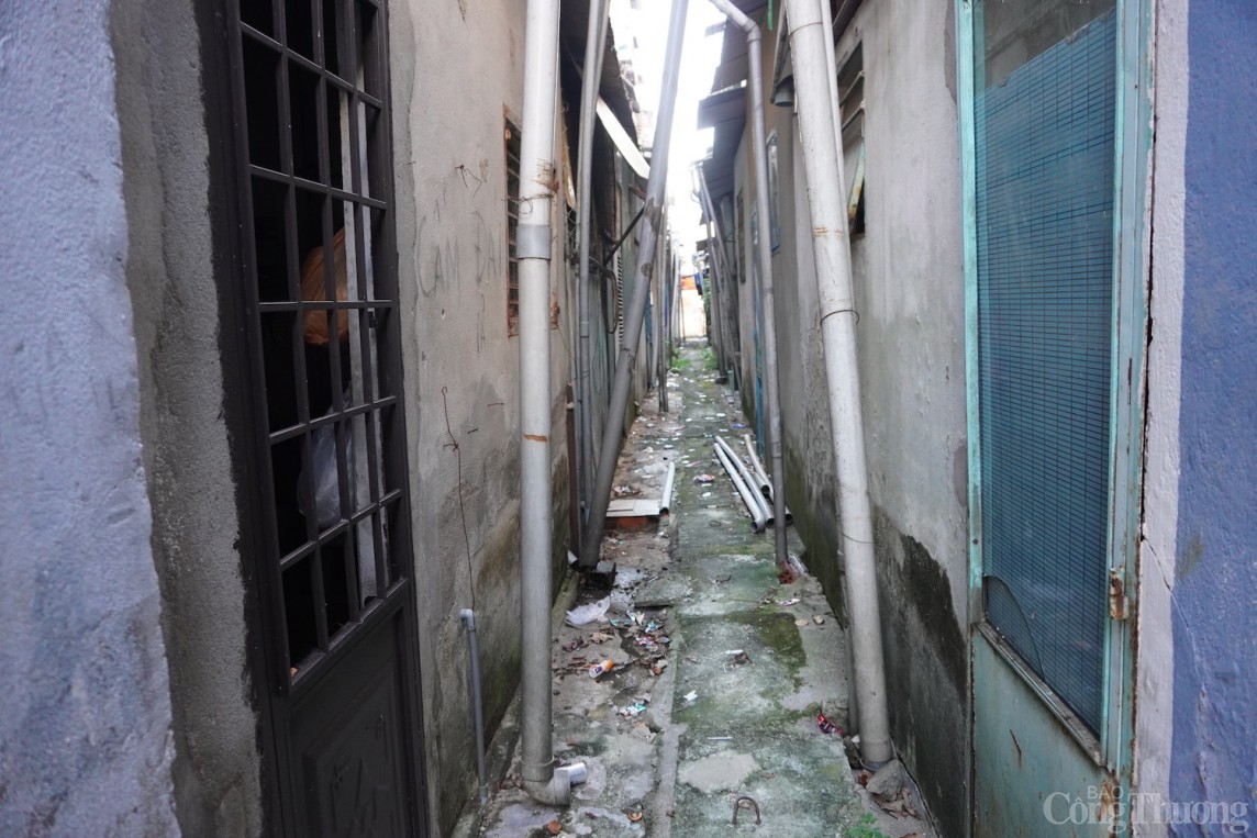 Hiện 3 chung cư này đều thuộc diện xuống cấp, phải thực hiện di dời và giải tỏa, phá dỡ theo quy định của pháp luật.