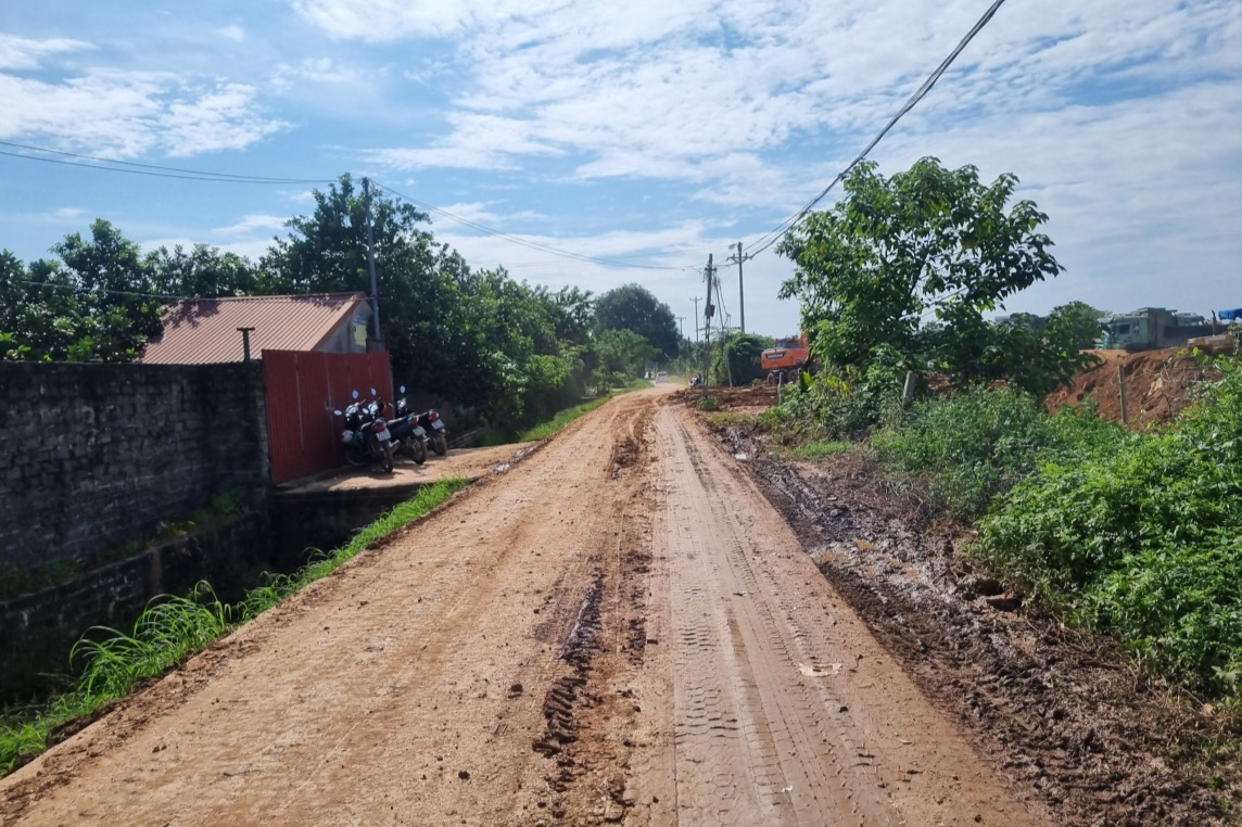 Hà Nội: Dự án hơn 124 tỷ chậm tiến độ, chưa khởi công dân đã kêu trời vì ô nhiễm