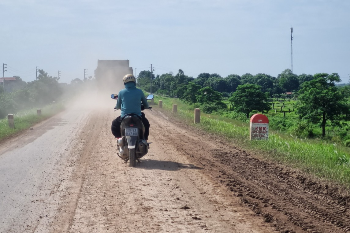 Hà Nội: Dự án hơn 124 tỷ chậm tiến độ, chưa khởi công dân đã kêu trời vì ô nhiễm