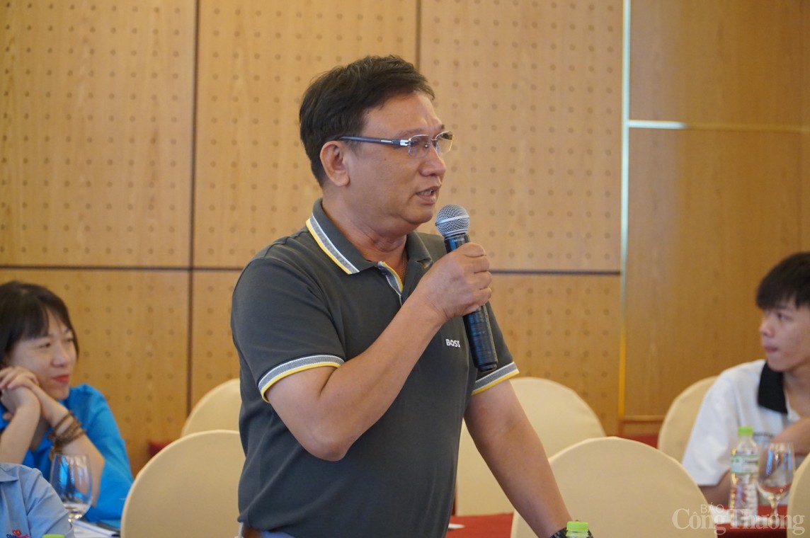 Đại diện Siêu thị Coopmart Đà Nẵng nêu các lưu ý để đưa sản phẩm OCOP lên kệ siêu thị Đại diện Siêu thị Coopmart Đà Nẵng nêu các lưu ý để đưa sản phẩm OCOP lên kệ siêu thị