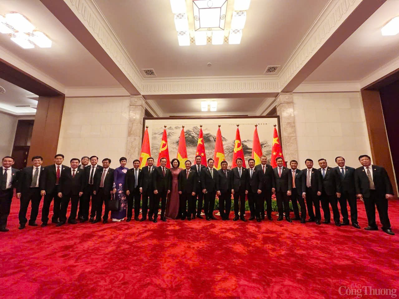 Tổng Bí thư, Chủ tịch nước Tô Lâm hội đàm với Tổng Bí thư, Chủ tịch nước Trung Quốc Tập Cận Bình Tổng Bí thư, Chủ tịch nước Tô Lâm hội đàm với Tổng Bí thư, Chủ tịch nước Trung Quốc Tập Cận Bình