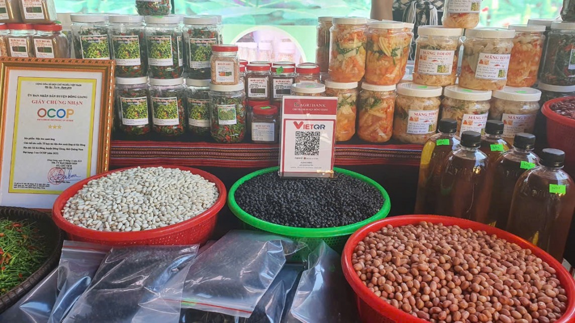 Xúc tiến thương mại ớt A Riêu - Đặc sản miền núi Quảng Nam Xúc tiến thương mại ớt A Riêu - Đặc sản miền núi Quảng Nam