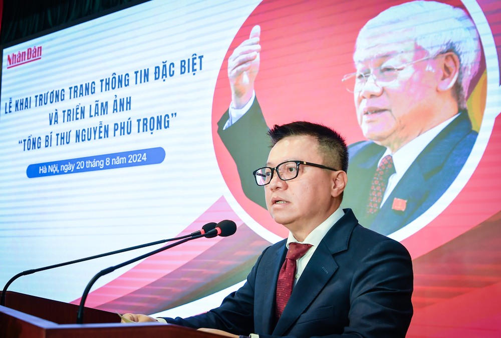 Ông Lê Quốc Minh, Ủy viên Trung ương Đảng, Tổng Biên tập Báo Nhân Dân, Phó Trưởng Ban Tuyên giáo Trung ương, Chủ tịch Hội Nhà báo Việt Nam phát biểu tại buổi lễ. (Ảnh: CTV/Vietnam+) z5748425557748_bef853bd44b08acf21ff5eba307f26b2.jpg